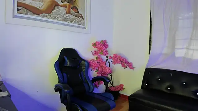 Caro kitty- online show from 09/09/25, 11:43