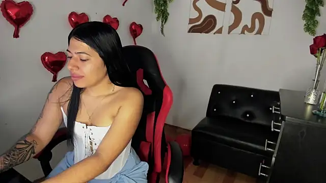 Caro kitty- online show from 10/20/25, 01:33