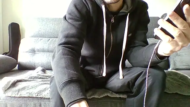 Snapshot of ApollonFit_x69 chatting on 03/15/25, 10:57 ApollonFit x69 online show from 03/15/25, 10:57