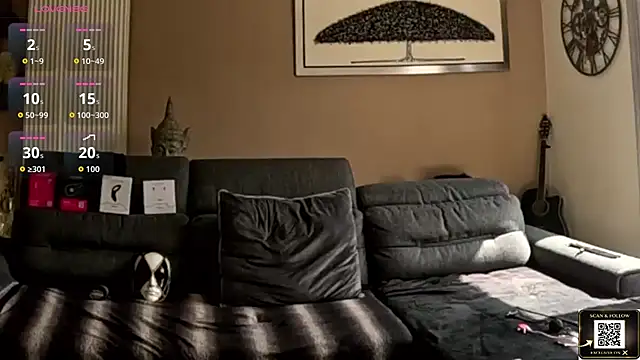 Snapshot of ApollonFit_x69 chatting on 03/10/26, 11:48 ApollonFit x69 online show from 03/10/26, 11:48