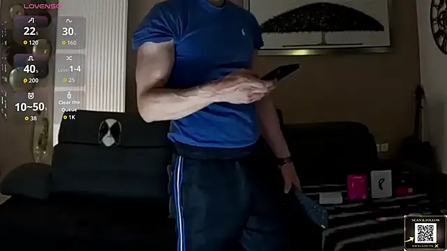 Snapshot of ApollonFit_x69 chatting on 04/01/26, 07:44 ApollonFit x69 online show from 04/01/26, 07:44