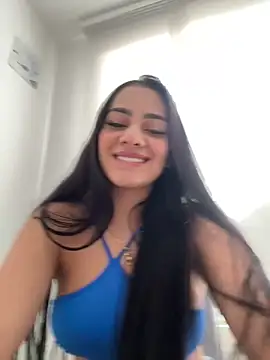 Snapshot of mallie_quinn chatting on 12/11/24, 04:53 mallie quinn online show from 12/11/24, 04:53