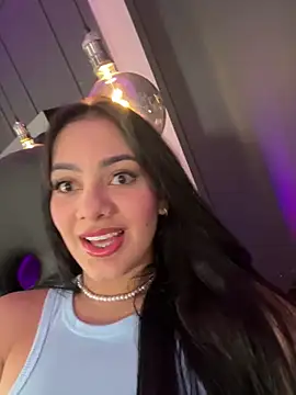 Snapshot of mallie_quinn chatting on 02/10/25, 05:09 mallie quinn online show from 02/10/25, 05:09