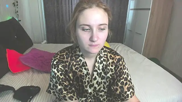 Snapshot of Miss_Elsa_ chatting on 02/11/25, 06:08 Miss Elsa online show from 02/11/25, 06:08