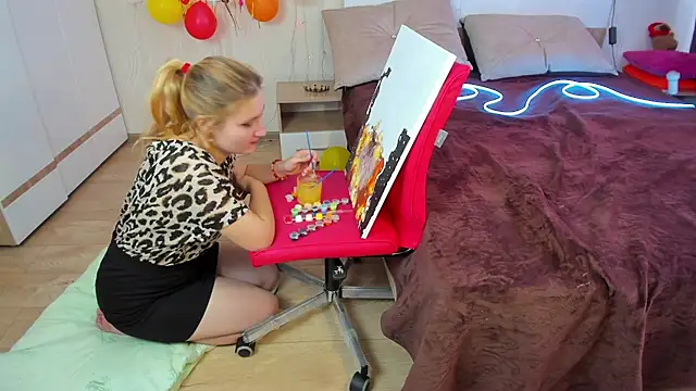 Snapshot of Miss_Elsa_ chatting on 03/17/25, 07:02 Miss Elsa online show from 03/17/25, 07:02