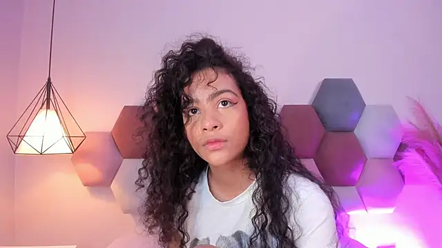 AntonellaHall  online show from 10/24/25, 12:12