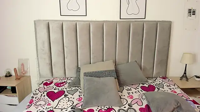 Laiia Page online show from 03/05/25, 04:35