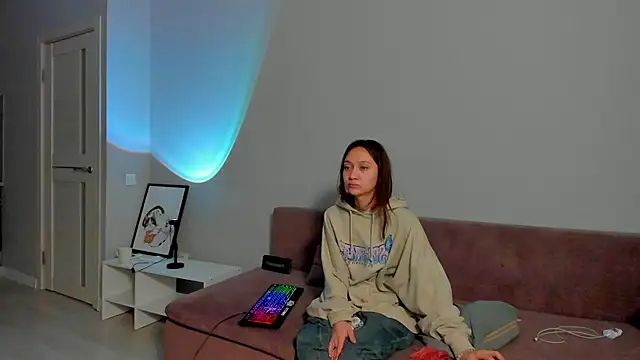 EllaSky xoxo online show from 02/04/25, 06:04