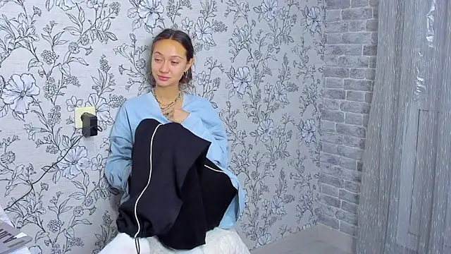 EllaSky xoxo online show from 11/27/25, 01:51