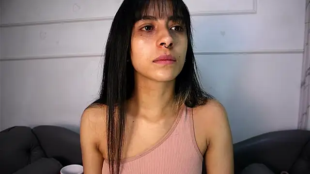 Alyssa jones online show from 05/07/26, 03:45
