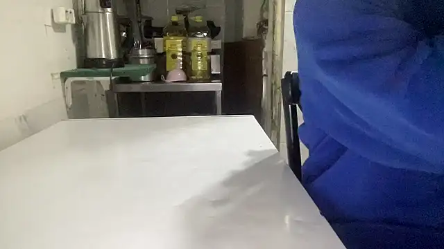 alarasissy online show from 11/05/25, 02:17