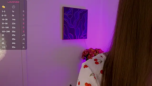 Snapshot of Lilly_Colins chatting on 02/20/25, 03:30 Lilly Colins online show from 02/20/25, 03:30