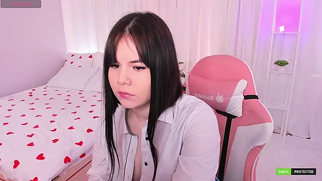 ClaireFaers  online show from 03/04/25, 09:07