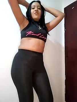 Snapshot of cami_victoria chatting on 02/09/26, 07:18 cami victoria online show from 02/09/26, 07:18