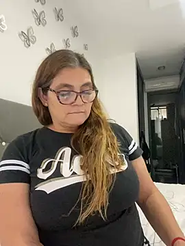 AntonellaAlondra4 online show from 02/23/25, 09:05