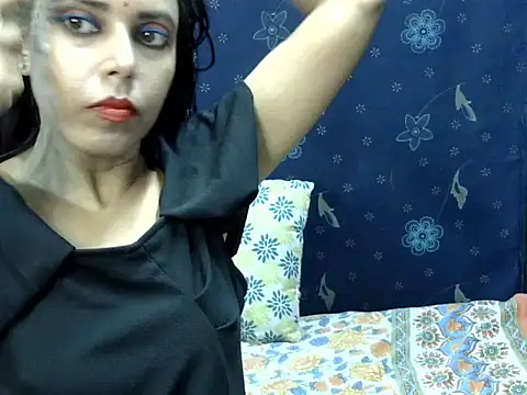 Snapshot of Pramila_Manish chatting on 07/23/26, 02:15 Pramila Manish online show from 07/23/26, 02:15