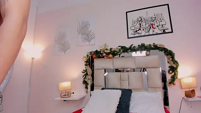 Snapshot of saraandstiven chatting on 12/24/24, 05:16 saraandstiven online show from 12/24/24, 05:16