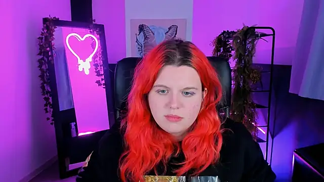 NielletaBlossom online show from 02/07/25, 11:45