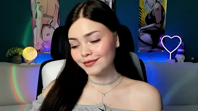 AkiraKatsu online show from 12/19/24, 08:56