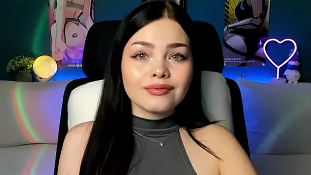 AkiraKatsu online show from 12/20/24, 12:16