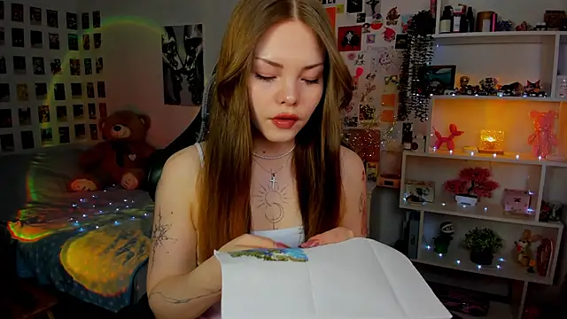 Snapshot of AkiraKatsu chatting on 02/07/26, 11:03 AkiraKatsu online show from 02/07/26, 11:03