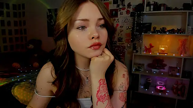 Snapshot of AkiraKatsu chatting on 02/14/26, 10:12 AkiraKatsu online show from 02/14/26, 10:12