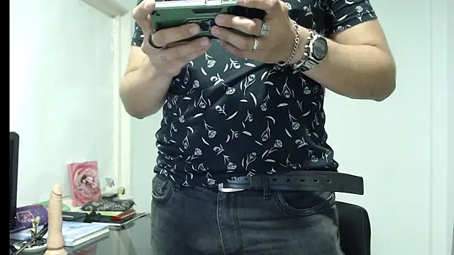 Dylanwish online show from 12/19/24, 11:25