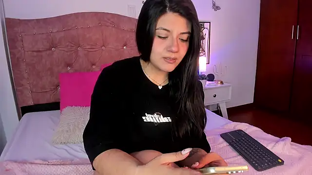 DesireSweet online show from 05/13/26, 10:34