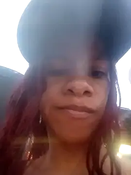Snapshot of IssabellaJones chatting on 03/01/25, 11:04 IssabellaJones online show from 03/01/25, 11:04