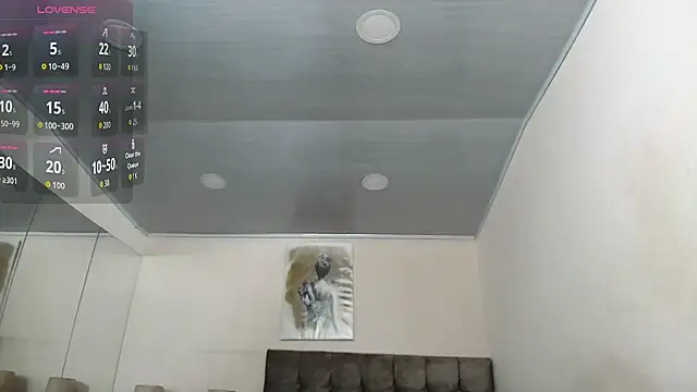 IssabellaJones online show from 10/24/25, 02:41