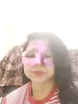 Snapshot of bobbyronak chatting on 01/15/25, 05:58 bobbyronak online show from 01/15/25, 05:58