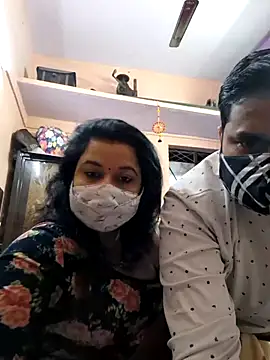 Snapshot of bobbyronak chatting on 01/05/26, 06:22 bobbyronak online show from 01/05/26, 06:22