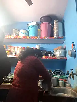 Snapshot of bobbyronak chatting on 01/15/26, 01:48 bobbyronak online show from 01/15/26, 01:48