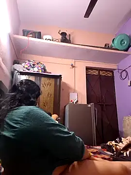 Snapshot of bobbyronak chatting on 02/21/26, 06:53 bobbyronak online show from 02/21/26, 06:53