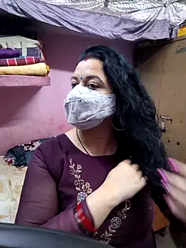 Snapshot of bobbyronak chatting on 03/14/26, 12:10 bobbyronak online show from 03/14/26, 12:10