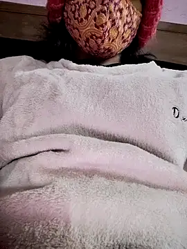 Snapshot of Kashish_SC chatting on 12/12/24, 05:48 Kashish SC online show from 12/12/24, 05:48