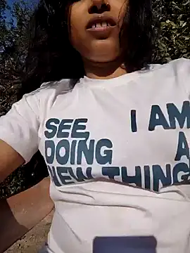 Snapshot of Kashish_SC chatting on 12/14/24, 08:34 Kashish SC online show from 12/14/24, 08:34