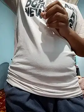 Snapshot of Kashish_SC chatting on 12/24/24, 07:17 Kashish SC online show from 12/24/24, 07:17