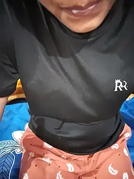 Snapshot of Kashish_SC chatting on 02/20/25, 12:52 Kashish SC online show from 02/20/25, 12:52