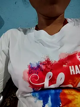 Snapshot of Kashish_SC chatting on 03/14/25, 11:45 Kashish SC online show from 03/14/25, 11:45