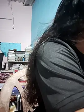 Snapshot of Kashish_SC chatting on 03/22/25, 12:46 Kashish SC online show from 03/22/25, 12:46