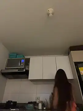 Snapshot of MariaIsabella8 chatting on 01/16/26, 10:14 MariaIsabella8 online show from 01/16/26, 10:14