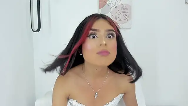 Snapshot of samantha__fairy chatting on 01/19/25, 06:00 samantha fairy online show from 01/19/25, 06:00