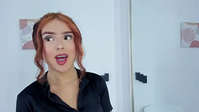 Snapshot of samantha__fairy chatting on 02/06/25, 02:04 samantha fairy online show from 02/06/25, 02:04