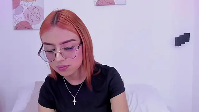 Snapshot of samantha__fairy chatting on 03/14/25, 02:41 samantha fairy online show from 03/14/25, 02:41