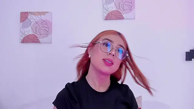 Snapshot of samantha__fairy chatting on 03/14/25, 05:46 samantha fairy online show from 03/14/25, 05:46