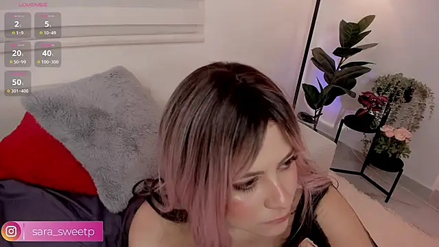 Snapshot of sara_sweet9 chatting on 12/02/24, 06:21 sara sweet9 online show from 12/02/24, 06:21