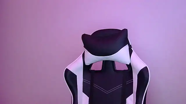 Snapshot of KLEOKILLS chatting on 01/02/25, 05:24 KLEOKILLS online show from 01/02/25, 05:24