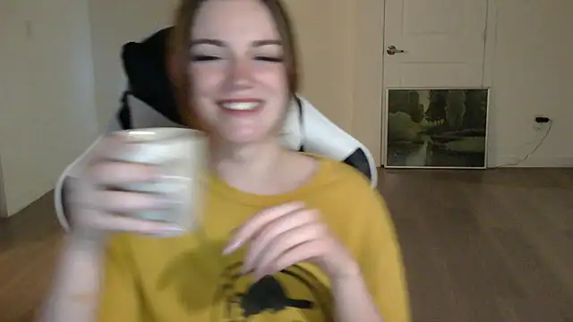 Snapshot of KLEOKILLS chatting on 01/10/25, 04:54 KLEOKILLS online show from 01/10/25, 04:54