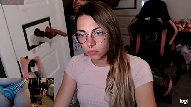 KSwonderland6 online show from 11/05/25, 05:46